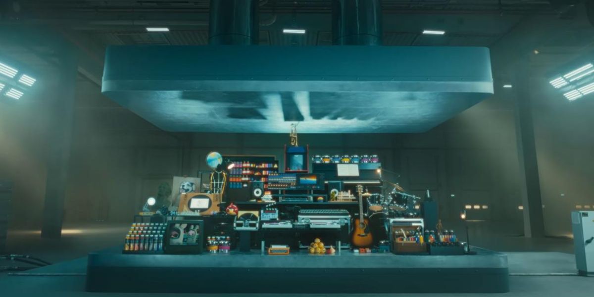 Apple hidrolik pres reklamı için özür diledi